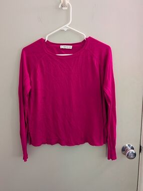 Zara Fuchsia Pink Long Sleeve Knit Pullover Sweater - Size M- Tiny Flaw Easy Fix